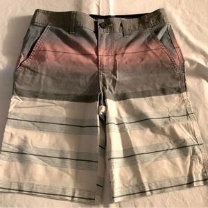 BOYS VALOR HYBRID SHORTS SIZE 12